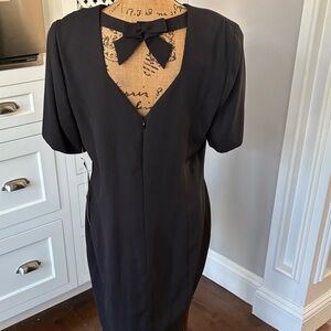 Elegant Black Dress with Bow Detail new with tags